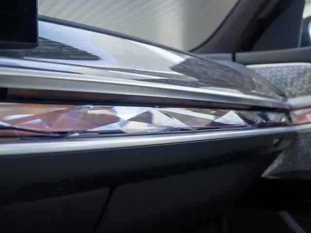 BMW 7 Serie Sedan M760e xDrive 2023 Hybride Benzine 43
