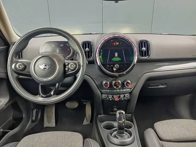 MINI Countryman 1.5 Cooper Business Edition 2020 Benzine 12