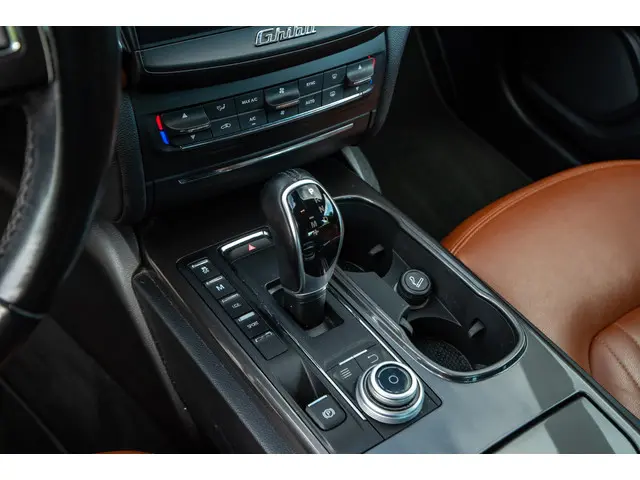 Maserati Ghibli 3.0 V6 D 2017 Diesel 15