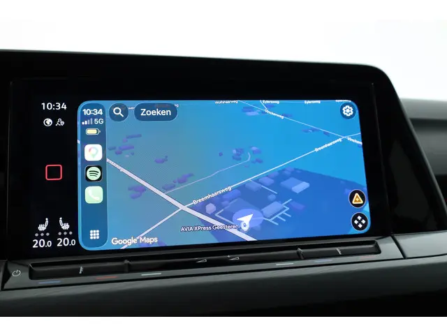 Volkswagen Golf 1.5 eTSI Style DSG 2020 Benzine 25