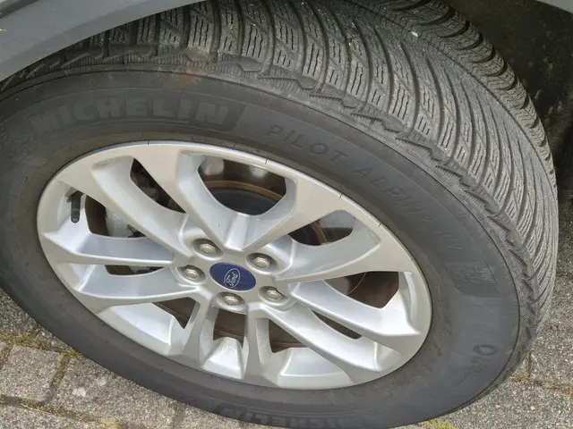 Ford Kuga 2.5 PHEV Titanium 2023 Hybride Benzine 22
