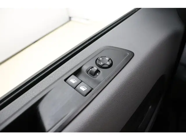 Peugeot Expert 231S 2.0 BlueHDI 120 Premium 2018 Diesel 15