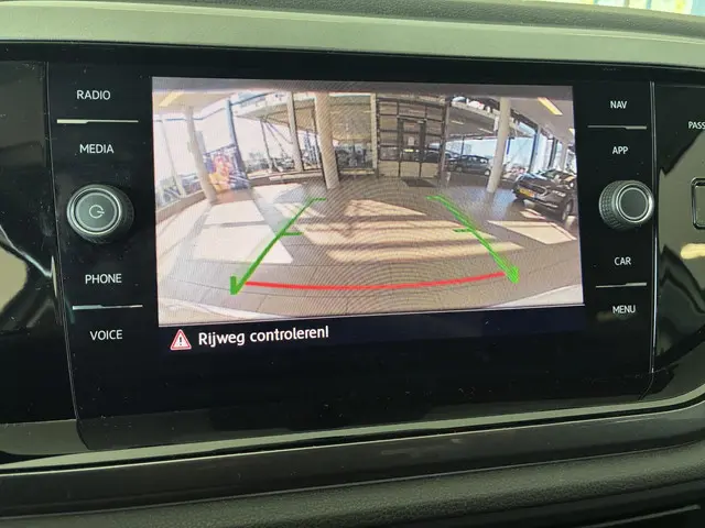 Volkswagen Polo 1.0 TSI 115pk Highline 2018 Benzine 11