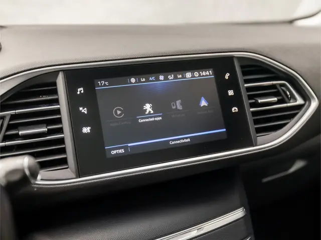 Peugeot 308 SW 1.2 PureTech Sport 2020 Benzine 22