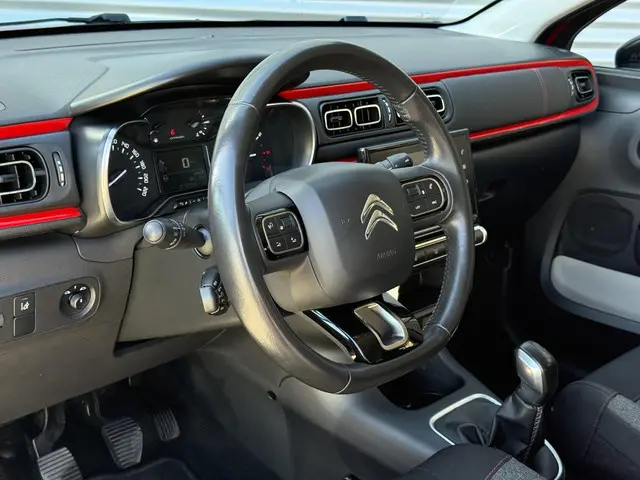 Citroën C3 1.2 PureTech S&S Shine 2017 Benzine 10