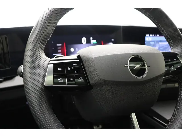 Opel Astra 1.6 Hybrid 180pk Level 4 2024 Hybride Benzine 32