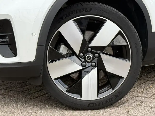 Volvo XC40 Recharge Twin Ultimate 82 kWh 2023 Elektrisch 7