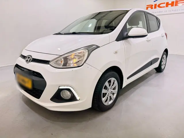 Hyundai i10 I-10 1.0 Go Climate/Navi 2016 Benzine 36