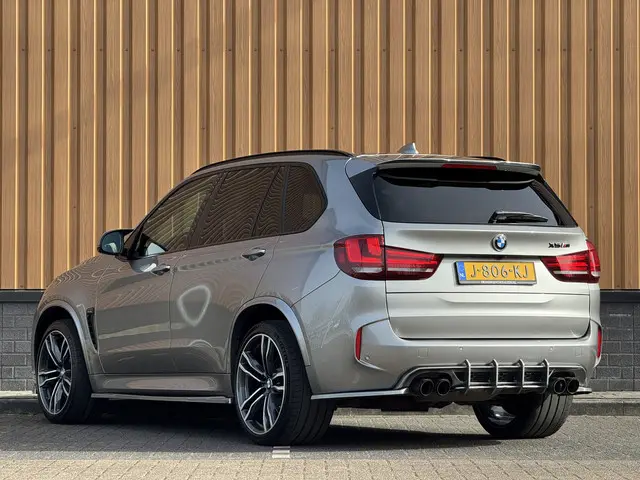BMW X5 M 2017 Benzine 7