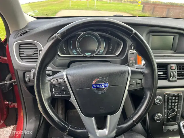 Volvo V40 1.6 T4 Summum 2014 Benzine 13