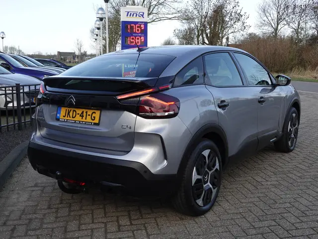 Citroën C4 1.2 Puretech 100PK Feel 2021 Benzine 3