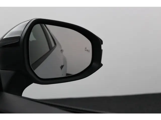 Toyota C-HR 1.8 Hybrid 140 Active 2025 Hybride Benzine 40
