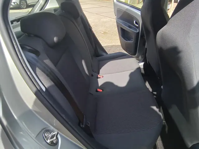 Volkswagen up! 1.0 high up! BlueMotion 2015 Benzine 5
