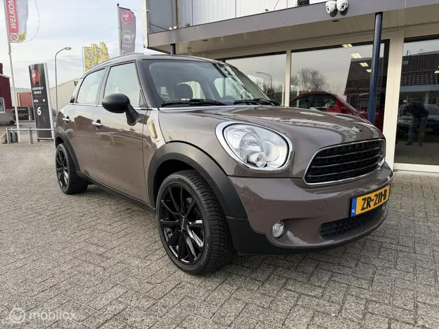 MINI Countryman 1.6 One Pepper 2013 Benzine 7