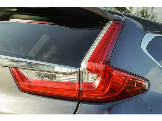 Honda CR-V 2.0i e:HEV ELEGANCE 2023 Hybride Benzine 37