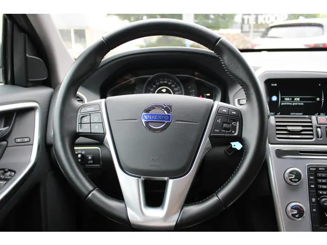 Volvo XC60 2.0 T5 FWD Nordic+ 2016 Benzine 15