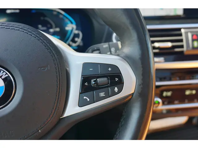 BMW X3 xDrive30e 2021 Hybride Benzine 14