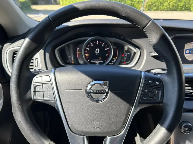 Volvo V40 Cross Country 1.5 T3 Nordic+ 2017 Benzine 14