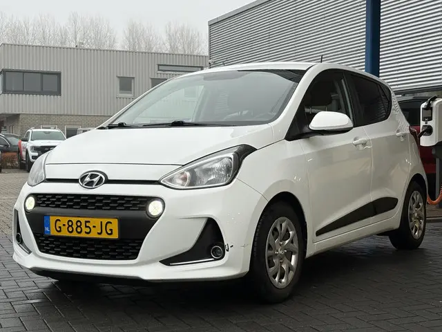 Hyundai i10 3