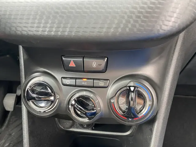 Peugeot 2008 1.2 PureTech Blue Lion 2017 Benzine 14