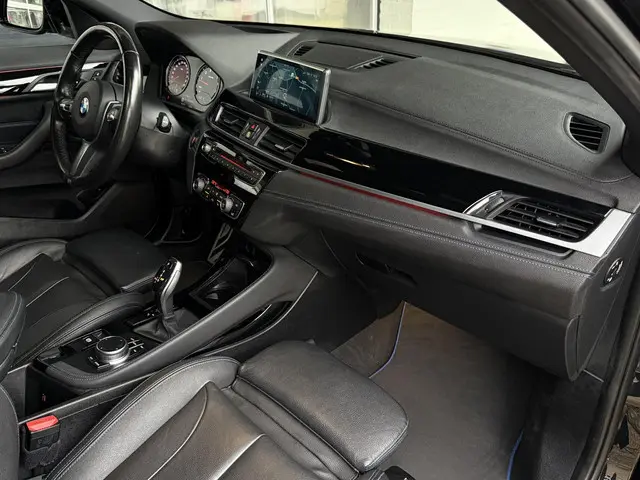 BMW X2 sDrive20i 2018 Benzine 6