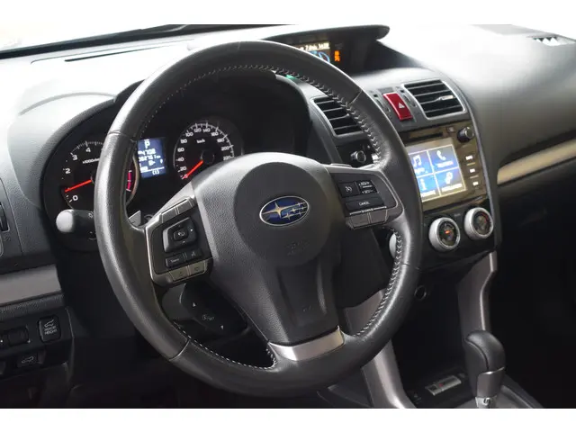 Subaru Forester 2.0 Premium - Trekhaak - 2015 Benzine 12