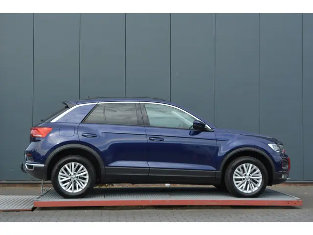 Volkswagen T-Roc 2