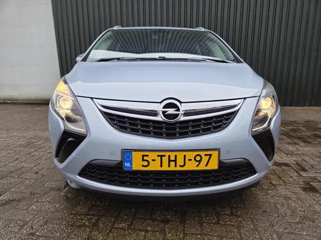 Opel Zafira Tourer 1.4 Berlin NAVIGATIE 2014 Benzine 10