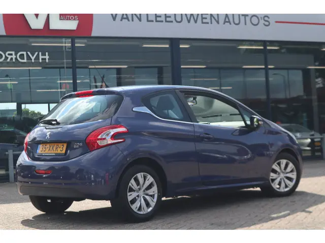 Peugeot 208 2