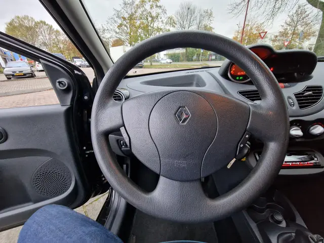 Renault Twingo 1.2-16V Night & Day 2012 Benzine 14