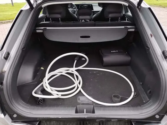 Kia EV6 Plus AWD 77.4 kWh 2022 Elektrisch 9