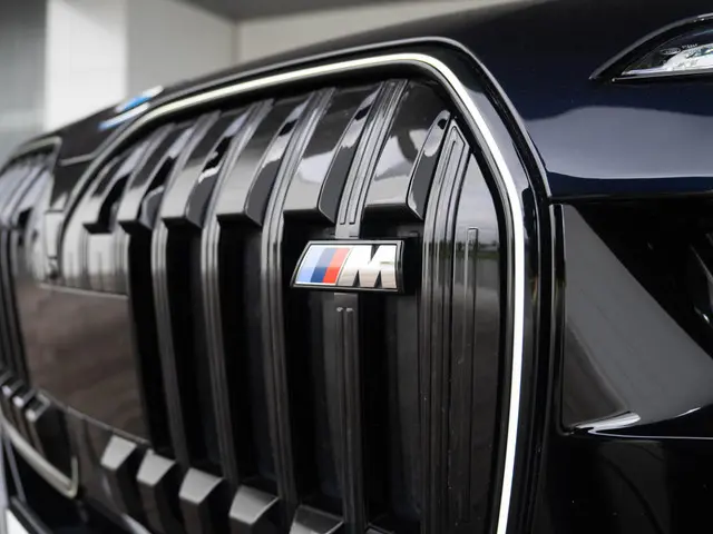 BMW 7 Serie Sedan M760e 2024 Hybride Benzine 10