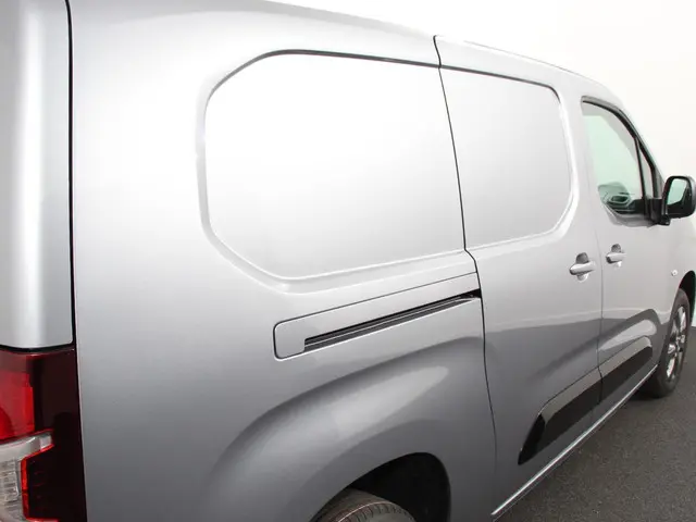 Opel Combo 1.5 BlueHDi 130 S&S L2 Automaat 2024 Diesel 11