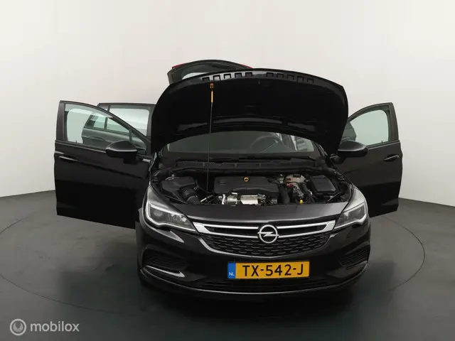Opel Astra Sports Tourer 1.0 Online Edition 2018 Benzine 24
