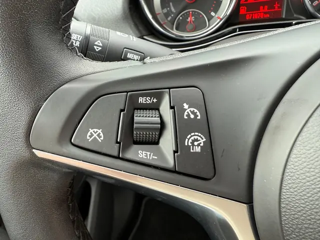 Opel ADAM 1.0 Turbo Jam Favourite 2017 Benzine 17