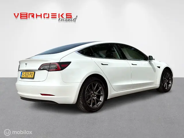 Tesla Model 3 Standard RWD Plus 2019 Elektrisch 4