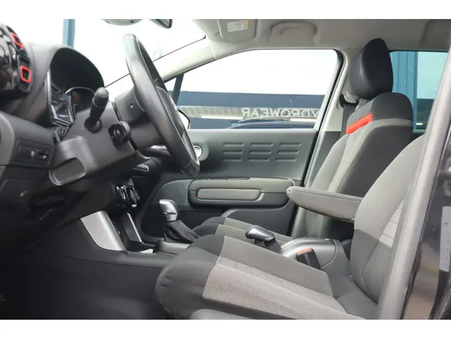 Citroën C3 Aircross 1.2 PureTech S&S Shine 2019 Benzine 22