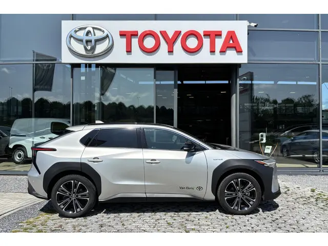 Toyota bZ4X Premium 71 kWh 2024 Elektrisch 47
