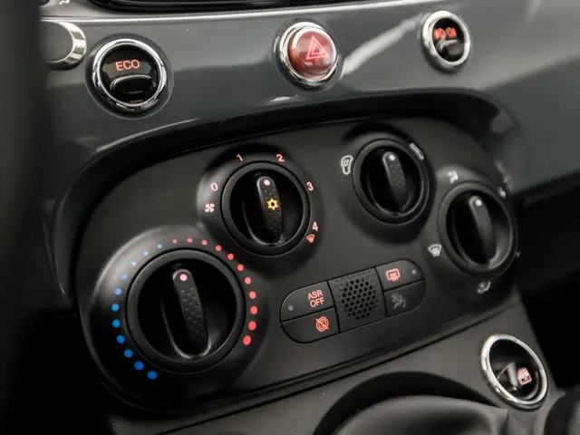 Fiat 500 0.9 TwinAir Turbo Lounge 2019 Benzine 10