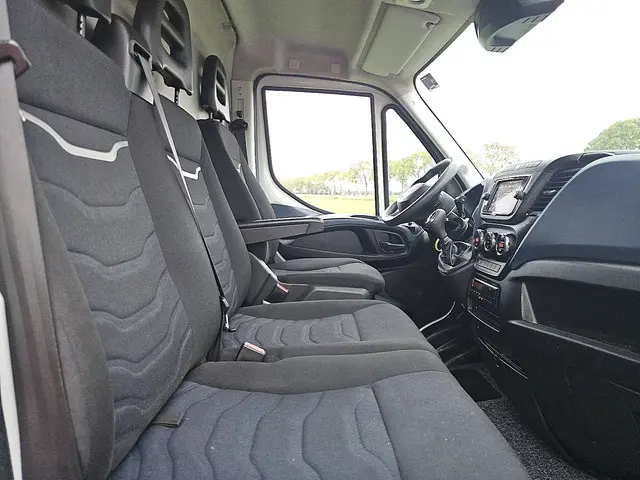 Iveco Daily 50C18 2020 Diesel 7