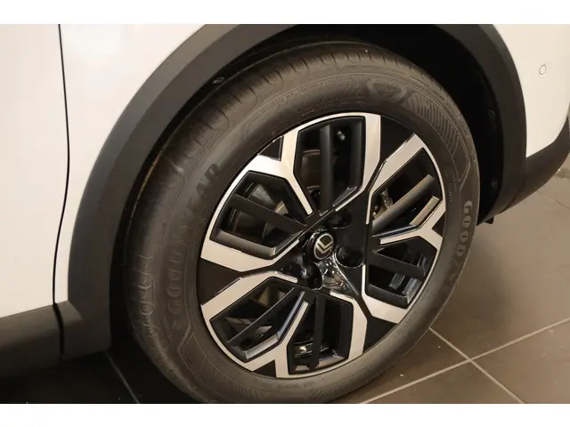 Citroën C4 Hybrid 136 Max 2025 Hybride Benzine 6