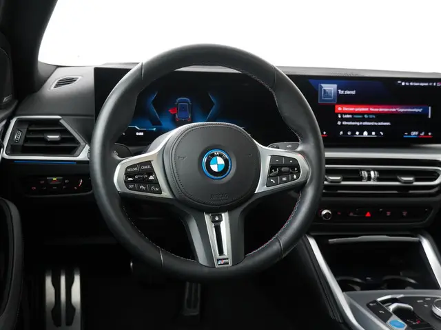 BMW i4 M50 High Executive 84 kWh 2023 Elektrisch 2