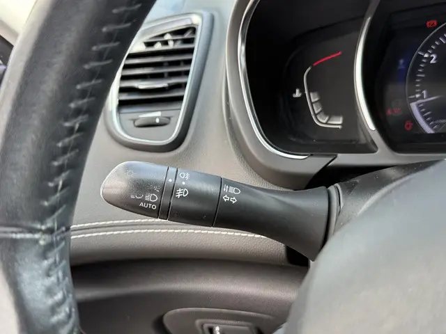 Renault Grand Scénic 1.3 TCe Intens 7p. 2018 Benzine 33