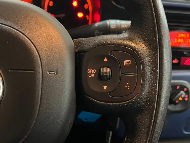 Fiat Panda 0.9 TwinAir Lounge 2013 Benzine 22