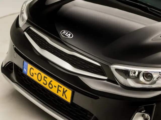 Kia Stonic 1.0 T-GDi DynamicLine 2019 Benzine 29