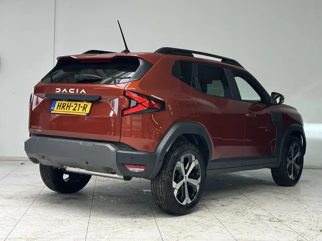 Dacia Duster 1.6 Hybrid 140 Journey 2025 Hybride Benzine 2