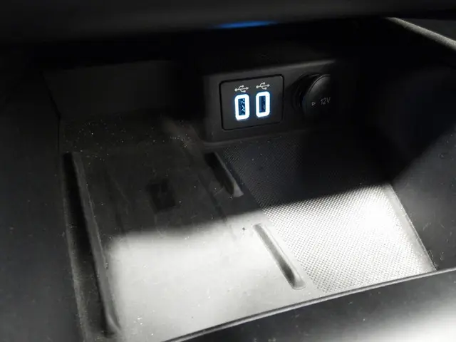 Ford Kuga 2.5 PHEV Plug-In Vignale 2021 Hybride Benzine 17