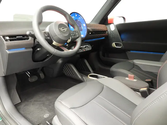 MINI 3-Deurs E 2024 Elektrisch 6
