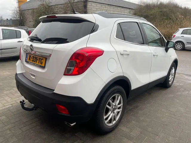 Opel Mokka 1.4 T Cosmo 2015 Benzine 10