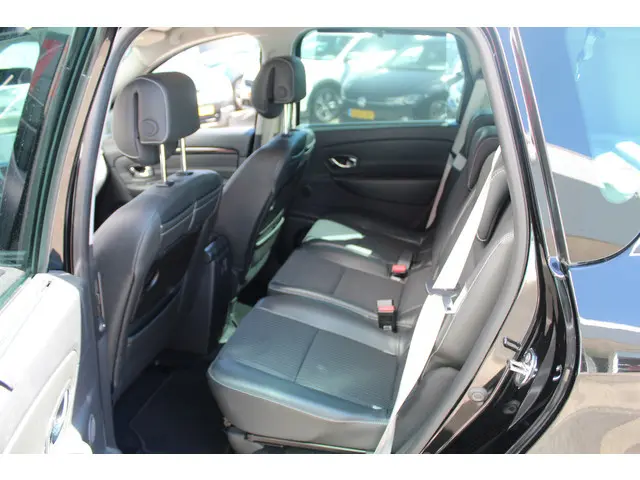 Renault Scénic 1.2 TCe Bose//Navi//Trekhaak!! 2013 Benzine 35